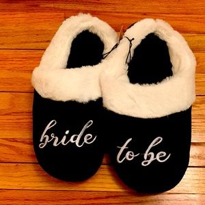 Size large (9/10) bride to be slippers